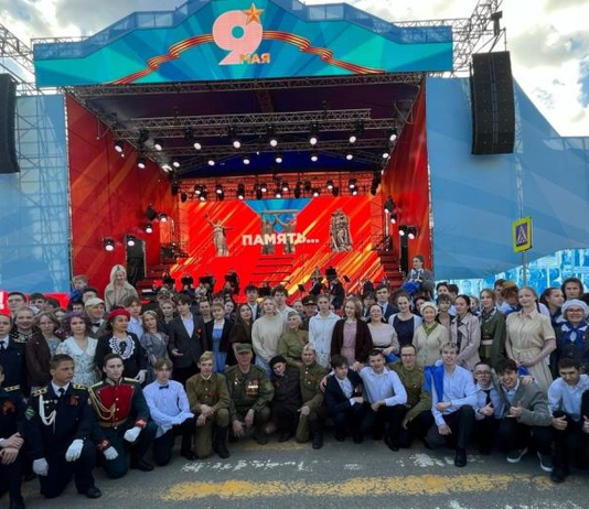 Бал Победы в ритме истории на набережной (Техникум)